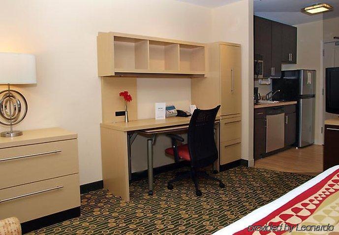 Towneplace Suites Republic Airport Long Island Farmingdale Room photo